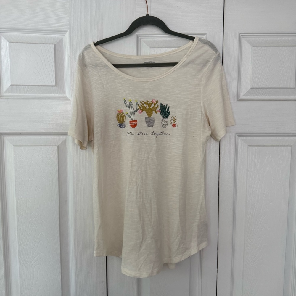 Women's M western cream flowy Graphic Tee with cactus design: boho Y2K summer